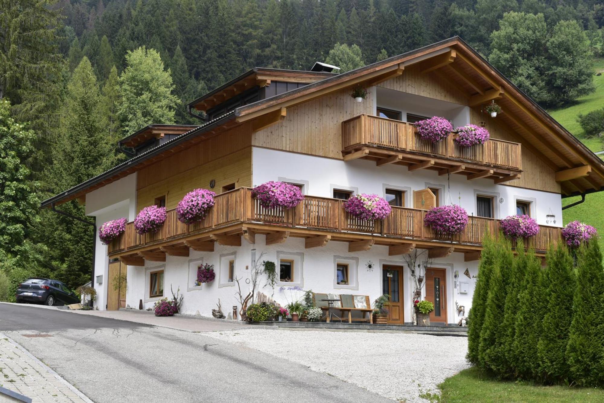 Apartement Schuster Lake Prags Braies Екстериор снимка